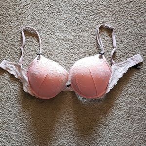 Victoria's Secret pushup bra size 36D